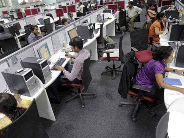 पब्लिक सेक्टर में कम है ये अंतर