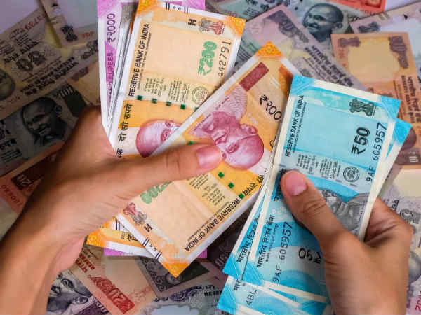 व्यवसाय काय आहे