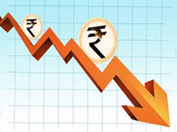September 21: Rupee depreciates against dollar, loses 5 paise September 21: Rupee depreciates against dollar, loses 5 paise